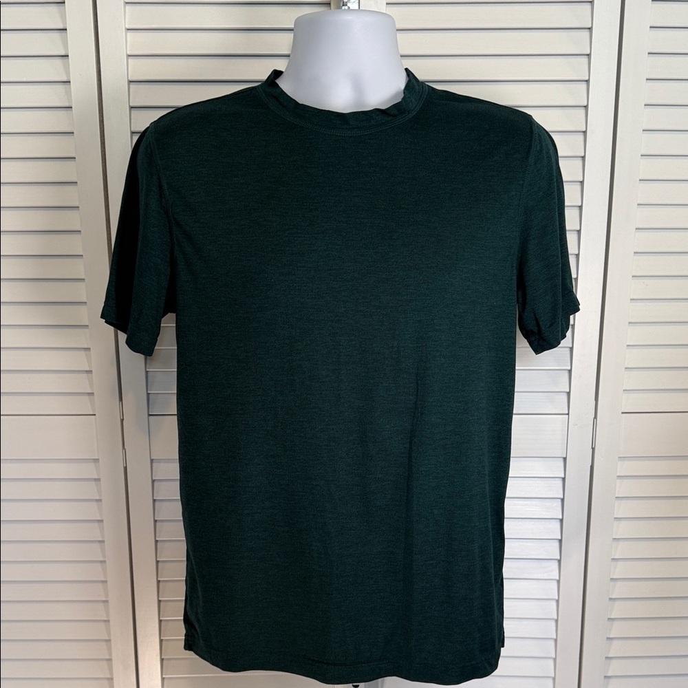 GAIAM Men's Deep Green Short Sleeve Tee